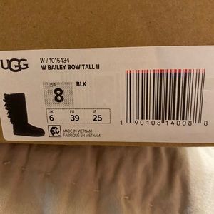 Authentic NIB size 8 Bailey bow tall Ugg’s.